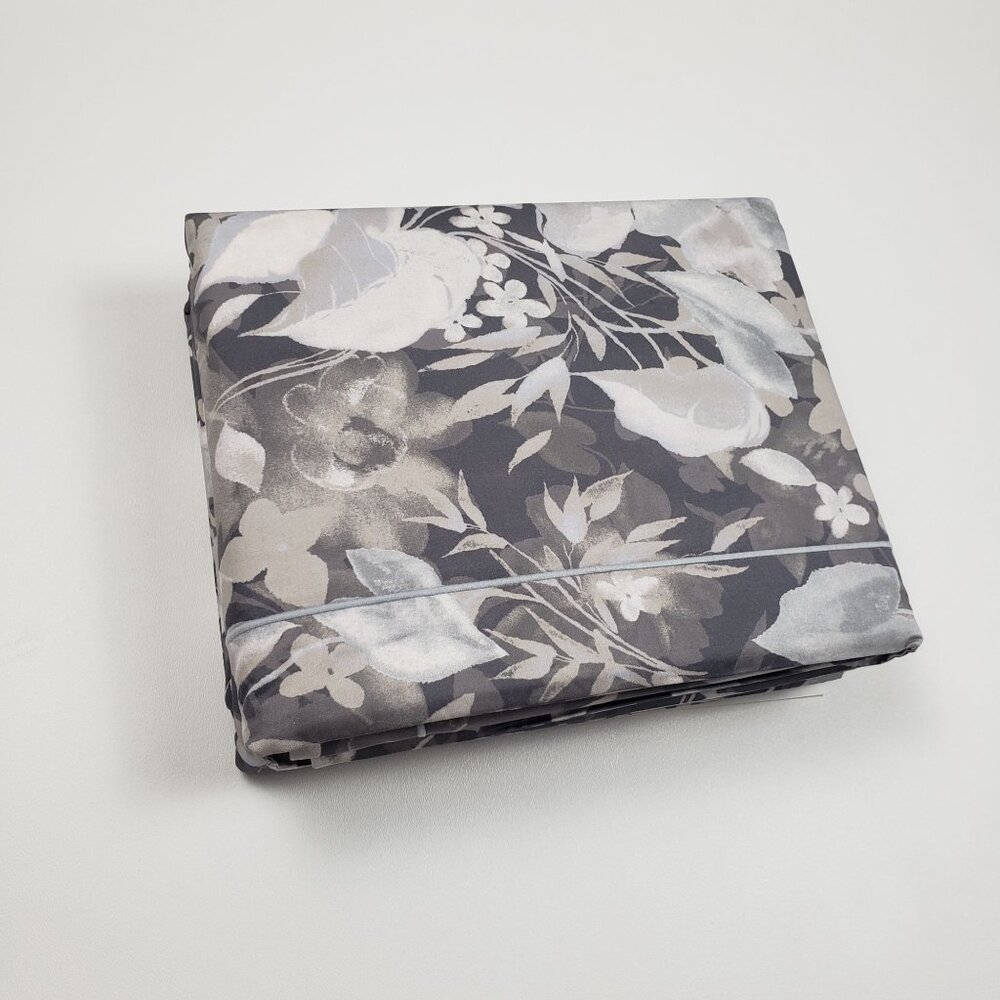 Ralph Lauren Home Avery Full/Queen Duvet Cover Grey Floral Chrysanthemum Heather - Picture 6 of 16